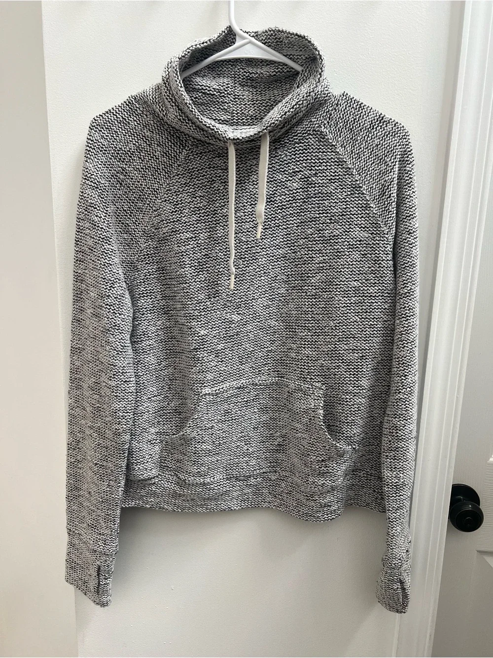 Offline By Aerie Women’s Small Cowlneck Pullover Grey Size Small